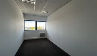  BUREAUX 151 M² NANTES