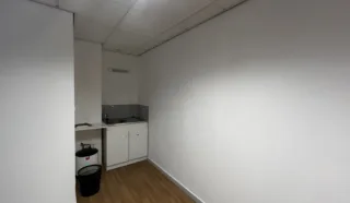  BUREAUX 151 M² NANTES