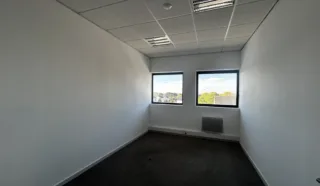  BUREAUX 151 M² NANTES