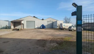  LOCAL D'ACTIVITÉS 780 m² JOSSELIN