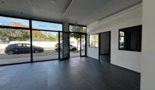  LOCAL COMMERCIAL 99 m² SAINT-SÉBASTIEN-SUR-LOIRE