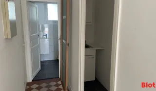  BUREAUX LOCAUX COMMERCIAUX 50 M² LA BAULE ESCOUBLAC