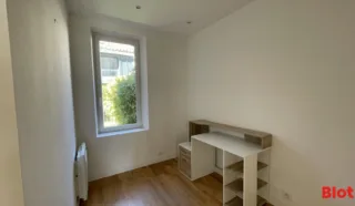  BUREAUX LOCAUX COMMERCIAUX 50 M² LA BAULE ESCOUBLAC