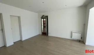  BUREAUX LOCAUX COMMERCIAUX 50 M² LA BAULE ESCOUBLAC