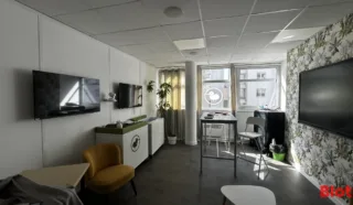  BUREAUX 263 m² RENNES