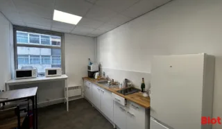  BUREAUX 263 m² RENNES