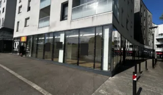  LOCAUX COMMERCIAUX 59 M² SAINT HERBLAIN