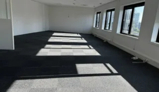  BUREAUX 2 334 M² NANTES