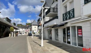  LOCAUX COMMERCIAUX 36 M² LA BAULE ESCOUBLAC