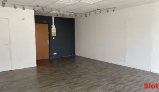  LOCAUX COMMERCIAUX 36 M² LA BAULE ESCOUBLAC