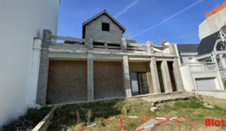  BUREAUX 450 M² LA BAULE ESCOUBLAC