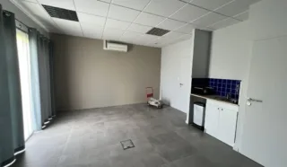  LOCAL D'ACTIVITES ACIGNE 500 m²