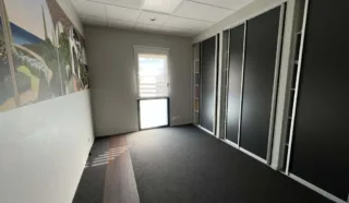  LOCAL D'ACTIVITES ACIGNE 500 m²