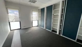  LOCAL D'ACTIVITES ACIGNE 500 m²