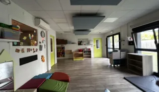  INVESTISSEMENT 584 M² SAINTE LUCE SUR LOIRE