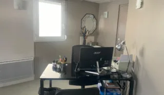  BUREAUX 40 m² LAMBALLE