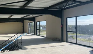 BUREAUX  401 m² QUIMPER