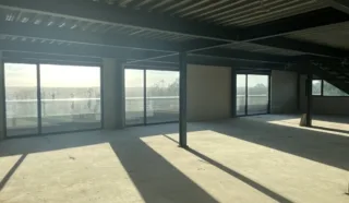 BUREAUX  401 m² QUIMPER