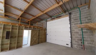  LOCAUX D'ACTIVITÉS 300 M² PONTCHATEAU