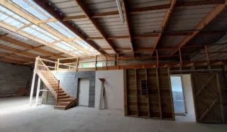  LOCAUX D'ACTIVITÉS 300 M² PONTCHATEAU