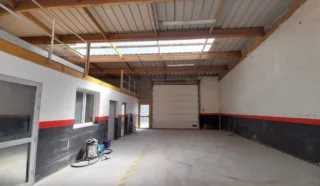  LOCAUX D'ACTIVITÉS 600 M² PONTCHATEAU
