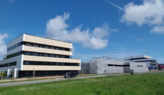  BUREAUX 649 m² Divisible SAINT-NAZAIRE