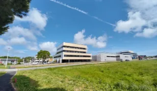  BUREAUX 472 m² Divisible SAINT-NAZAIRE