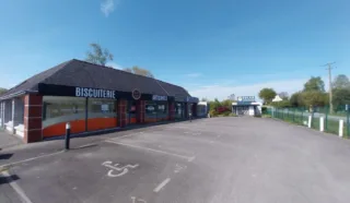  LOCAL COMMERCIAL 325 m² CLOHARS-FOUESNANT