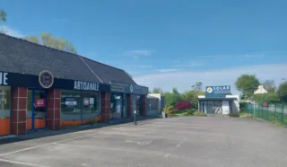  LOCAL COMMERCIAL 325 m² CLOHARS-FOUESNANT