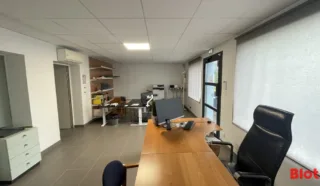  BUREAUX 227 M² SAINT NAZAIRE