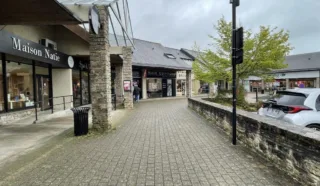  Local commercial – Centre commercial – Acigné