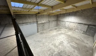  LOCAL D'ACTIVITES 274 m² LORIENT