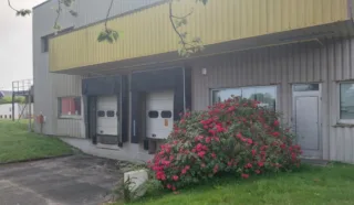  LOCAUX D'ACTIVITES 1 529 m² QUIMPER