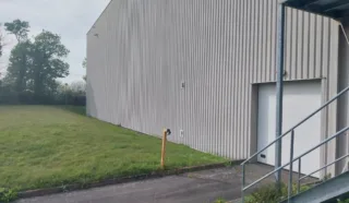 LOCAUX D'ACTIVITES 1 529 m² QUIMPER