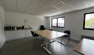  BUREAUX 232 M² TREILLIERES