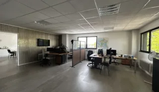  BUREAUX 232 M² TREILLIERES
