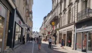  Local commercial  – 72 m² – Hyper centre Angers