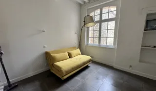  BUREAUX 82 m² CENTRE-VILLE