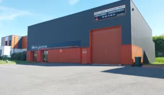  LOCAUX D'ACTIVITÉS 482 M² GUERANDE