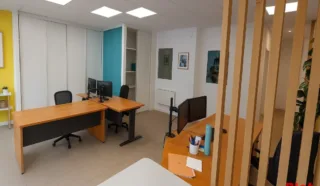  LOCAL PROFESSIONNEL 60 m² BREST