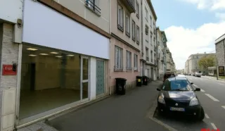  LOCAL PROFESSIONNEL 60 m² BREST