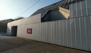  BUREAUX 150 m² GUILERS