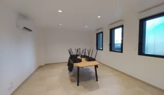  LOCAUX D'ACTIVITÉS 400 M² PORNICHET