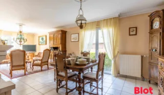 Maison 6 pièce(s)