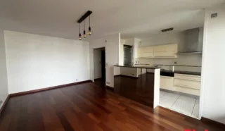 Appartement 4 pièce(s)