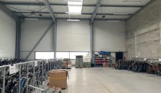  LOCAUX D'ACTIVITÉS 290 M² LES SORINIERES