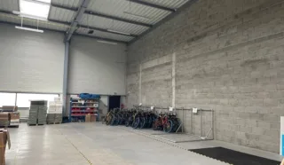  LOCAUX D'ACTIVITÉS 290 M² LES SORINIERES