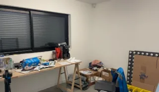  LOCAUX D'ACTIVITÉS 290 M² LES SORINIERES