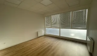  BUREAUX 260 m² RENNES SUD-EST