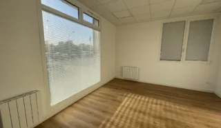  BUREAUX 260 m² RENNES SUD-EST